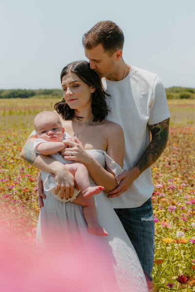 lifestyle photos of a maternity photoshoot