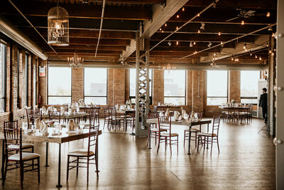 chicago-city-view-loft-wedding-1