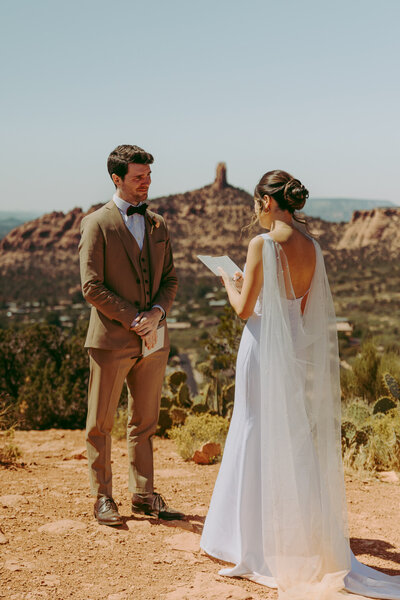 arizona-elopement-in-sedona-uncharted-elopements4