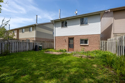 7 Kingsview rear (2)