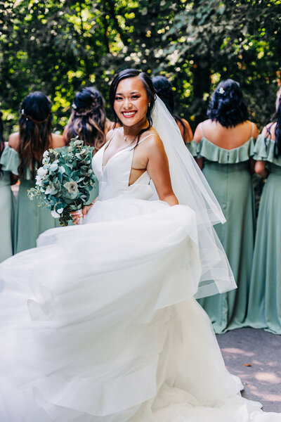 Michigan bride in wedding dress