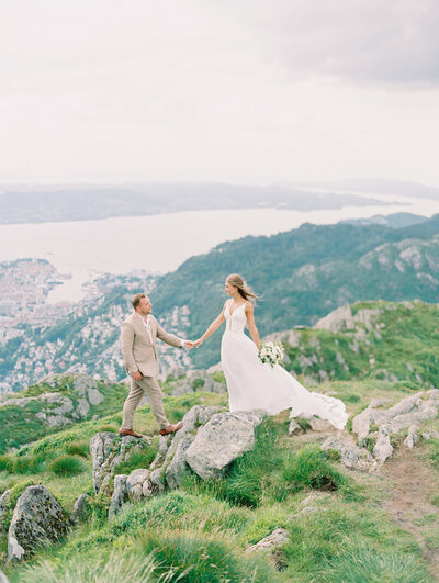 Lisa-Leanne-Photography_Bergen-Norway-Wedding_International-Wedding-Photographer_Destination-Wedding-Photographer_47