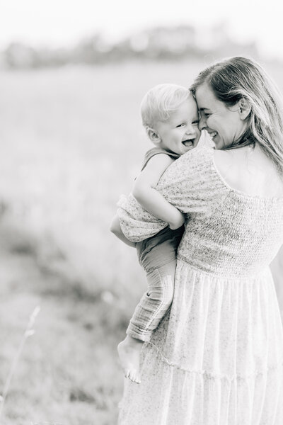 Kirsten Knecht Motherhood photographer
