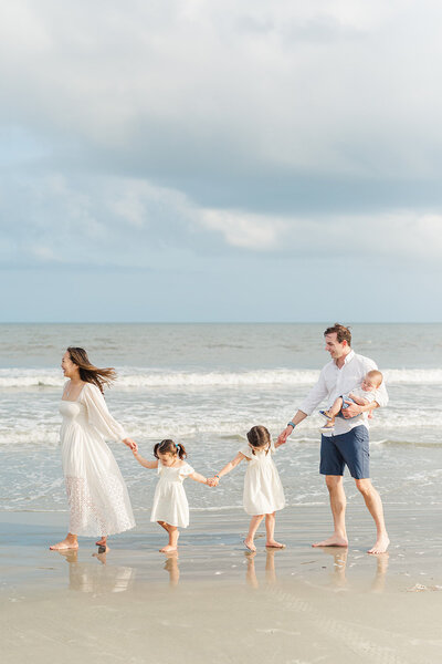 Charleston Family Portrait Photographer | Laura and Rachel Photography