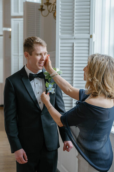Hannah & Adam Dallas Film Wedding Photography Hope Gray Photo 46