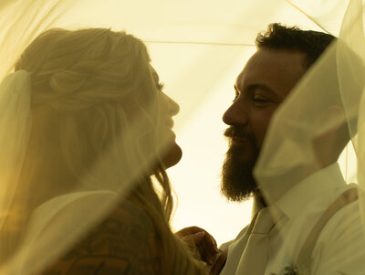 outdoors minnesota couples photoshoot, couples photos outfit inspo, twin cities minnesota couples photographer