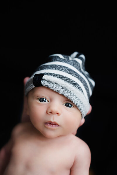Loudoun County Newborn Photographer-02