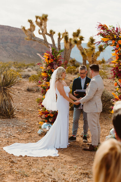 Las Vegas wedding with couples and colorful wedding florals in Las Vegas Nevada