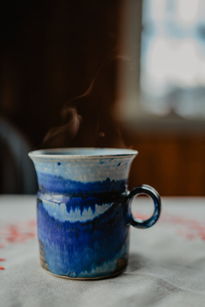 rykende varm kaffi