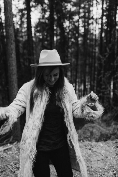 Get to know Carissa, a Brisbane-based elopement and intimate wedding photographer capturing cinematic, documentary-style love stories across Australia & NZ and worldwide.