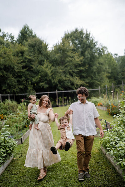 Alex Wolf North Carolina wedding and lifestyle photographer.