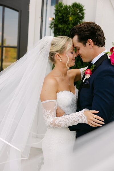 grand rapids wedding photographer