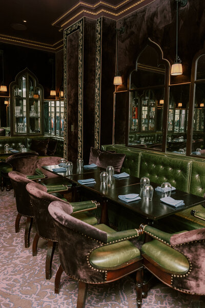Hotel Per La historic ground floor bar and salon at Per L'Ora
