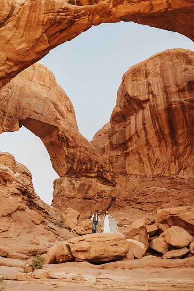 arches-utah-elopement-rock-formation