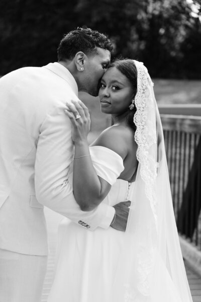 wedding photos in Kitchener, ontario
