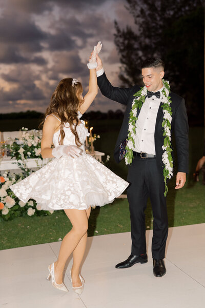 Loulu Palm Wedding Photographer Oahu Hawaii Lisa Emanuele-1136