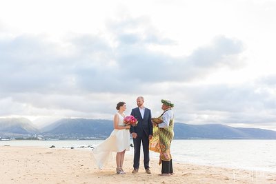 Maui beach wedding Venue - Kanaha Beach  Hawaii