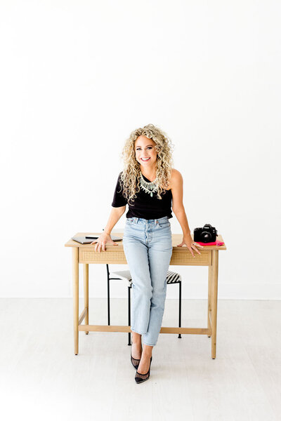 tightcrop-lifewithalexwork_from_home_moms2nd_1