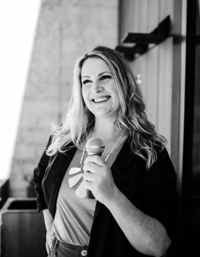 _ANA1594_bw
