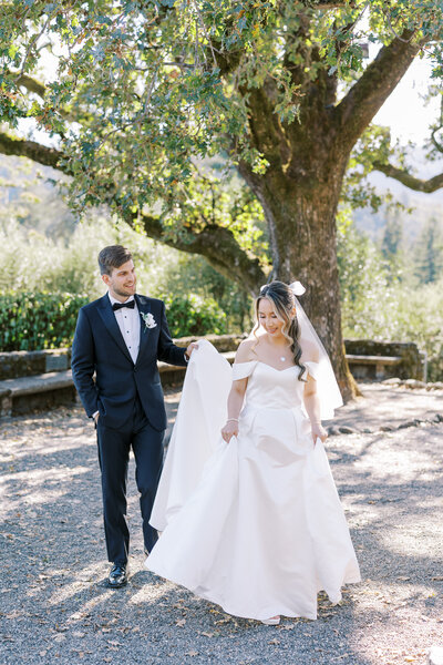 Elegant Officer’s Club wedding in San Francisco photographed in bright, fine art style