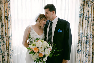 bella-luce-by-michelle-andrea-new-england-photographer-wedding-pinet-family-getting-ready-90