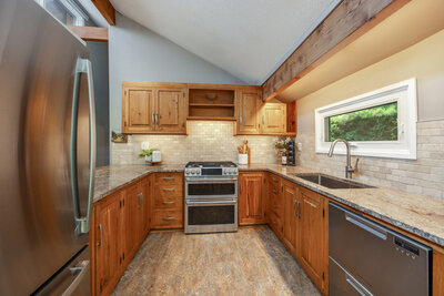 4204 Conc 8 kitchen (2)