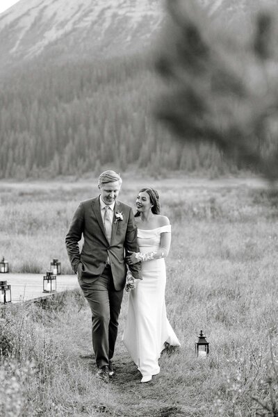 best photographer in Banff capturing bridal portraits