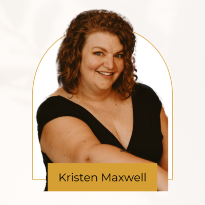 Kristen, an educator and lash artist with over 10 years of experience, smiles into the camera. Come experience the best in  Mid Michigan Lashes!