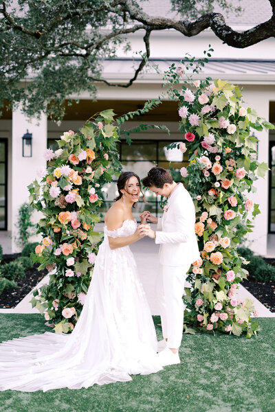 Elopement ceremony at The Arlo in Austin