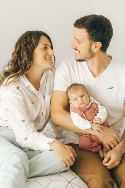 Photographe Valais, séance famille à domicile