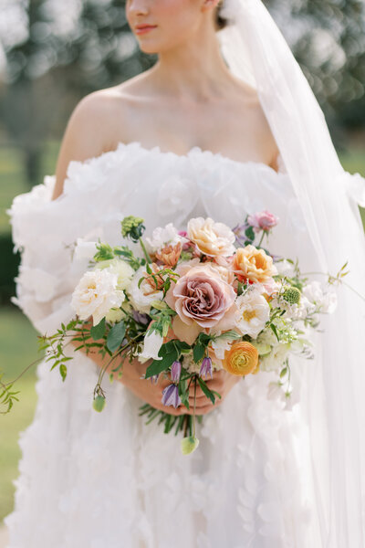 Houston Wedding Bridal Portraits at Sandlewood Manor with Romantic Garden Style Bridal Bouquet