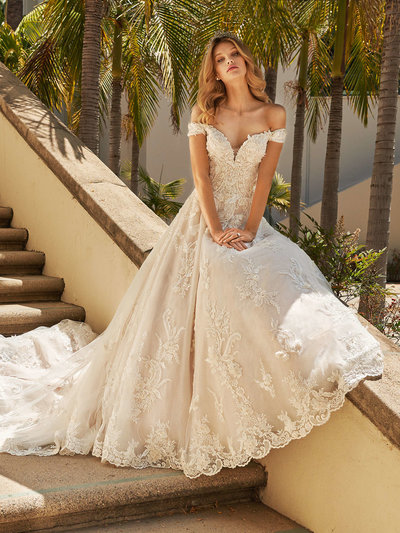 Val Stefani Wedding Dress 1
