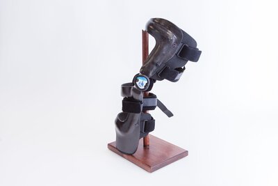The 'Terminator' knee brace, meticulously crafted from a high-density foam replica of your knee, created using the most advanced digital scanning technology.
