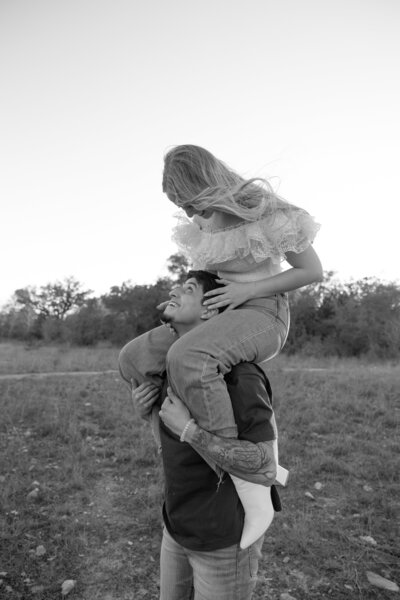 Black and white engagement photos | Meg Phillips Photo