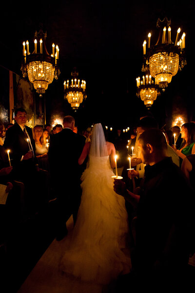 14-candlelight-ceremony-bride-and-father-walk-down-aisle-wedding-photo-by-la-vie-photography