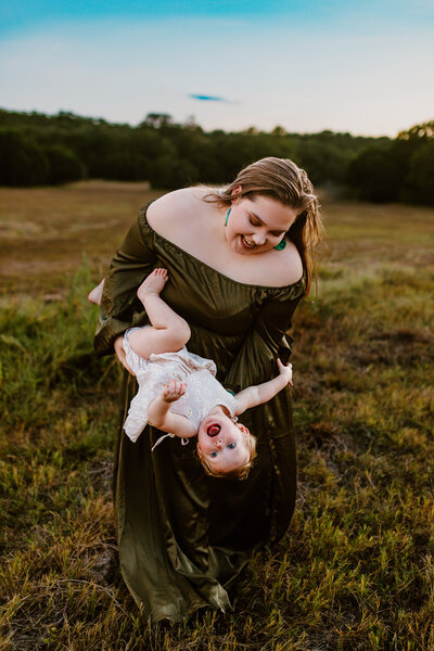 Mommy and me session styled by Sydnie Decou Photography