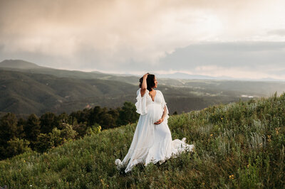 Maternity photo taken in woodland park, Colorado 