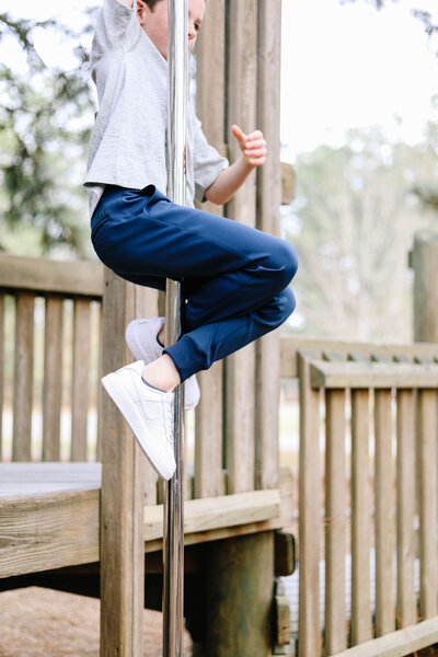 cara-mathis-turtlebackscamelot-278