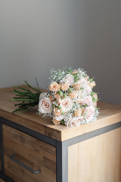 Magnifique bouquet de fleurs naturelles pour un mariage dans Lanaudière
