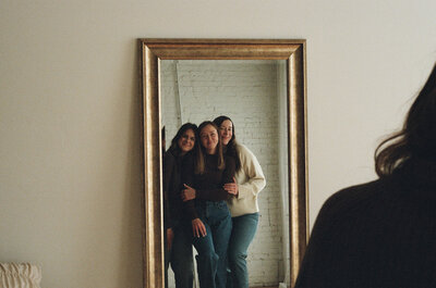 mirror photo of wedding event planner |Magnolia Tree Weddings| Wedding event planner 