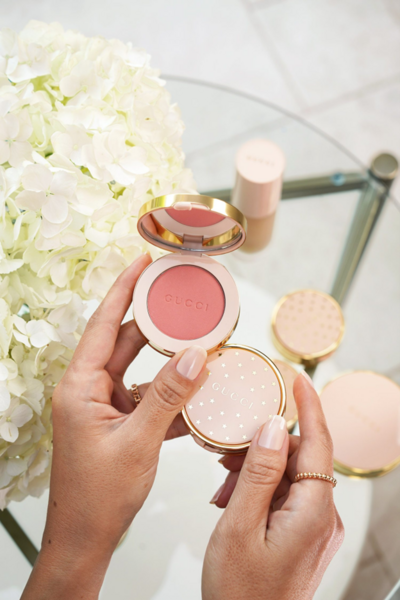 luminous-matte-beauty-hands