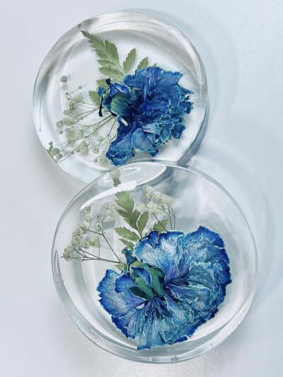 clock, resin keepsake, floral, preservation, flower preservation, bouquet preservation, wedding flower keepsake, memorial keepsake, dried flower keepsake, memorial flower preservation, preserved flowers in resin, texas preservation, cremation keepsake, breastmilk keepsake