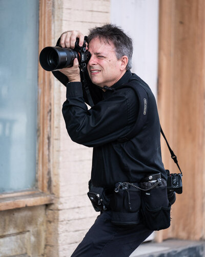 Wedding photographer shooting