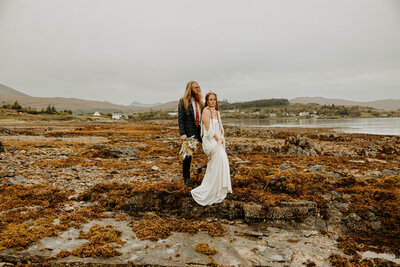 Secluded forest elopement in Scotland