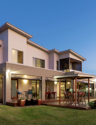 House soft wash in Brisbane. Full Home Makeover in Brisbane. 