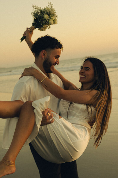 California San Diego Beach Elopement Pictures Photographer 5539-2