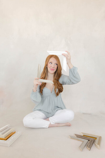 redhead photographer in oklahoma city all white studio