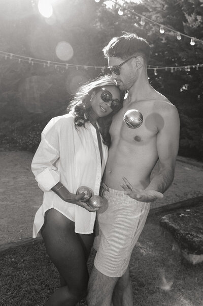 Couple editorial brunch petanque