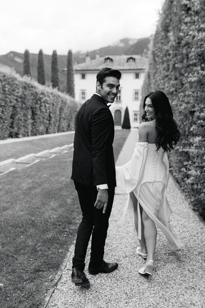 I'm an Australian photographer based in Italy with a passion for capturing life’s most joyous moments—weddings and celebrations filled with authenticity and spontaneity. 
