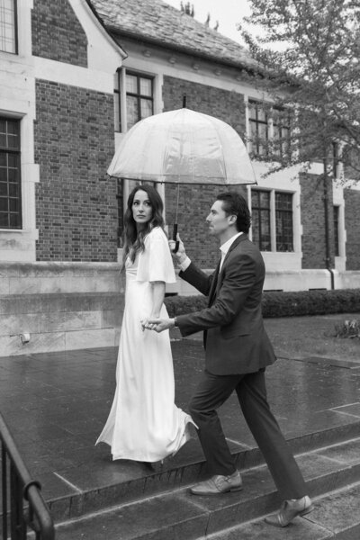romantic-birmingham-Michigan-city-offices-couple-7